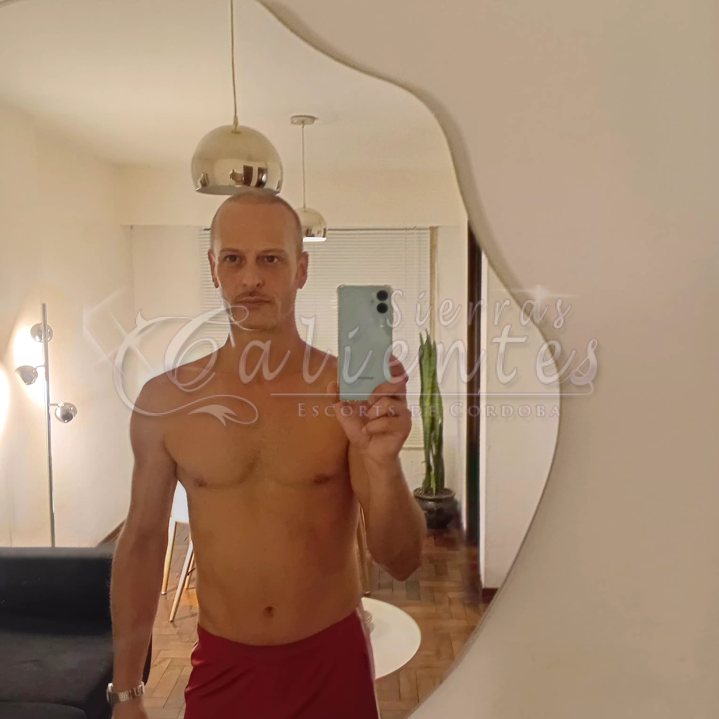 Escort Juan en Patio Olmos Sierrascalientes 01 Escort Juan en Patio Olmos Sierrascalientes 01