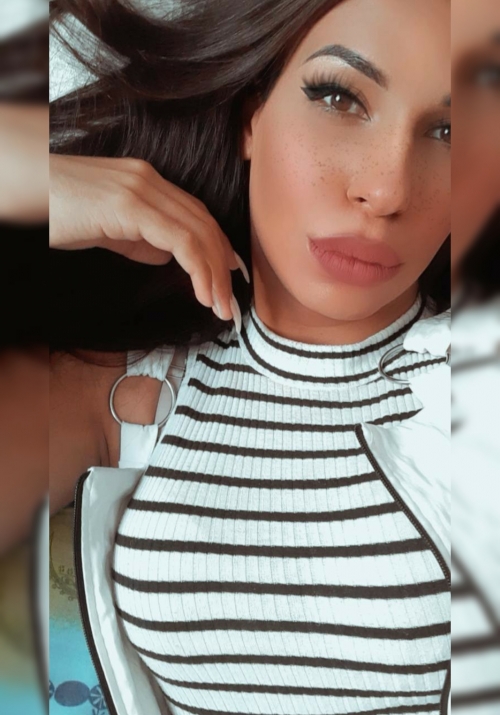 Escort Vicky Gonzalez en Barrio Guemes Sierrascalientes 026 Escort Vicky Gonzalez en Barrio Guemes Sierrascalientes 026