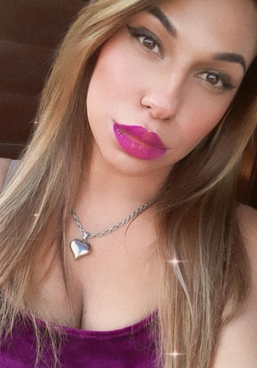 Escort Vicky Gonzalez en Barrio Guemes Sierrascalientes 02 Escort Vicky Gonzalez en Barrio Guemes Sierrascalientes 02
