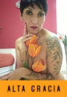 Hola amor soy Ivonne la mujer que est&aacute;s buscando fogosa , apasionada y me encantan los besos. Te espero en mi depto