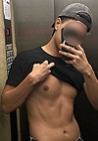 Hola soy Santi! Excelente nivel y atenci&oacute;n. Chico vers&aacute;til masculino de 1.77m y 23 a&ntilde;os. Cuerpo muy cuidado, lindo, fachero, muy buena presencia, dotaci&oacute;n 19x5cm. Cuento con mi departamento muy c&oacute;modo. Buena onda, Doy y pido higiene y pasar un lindo momento de relax sin apuros.