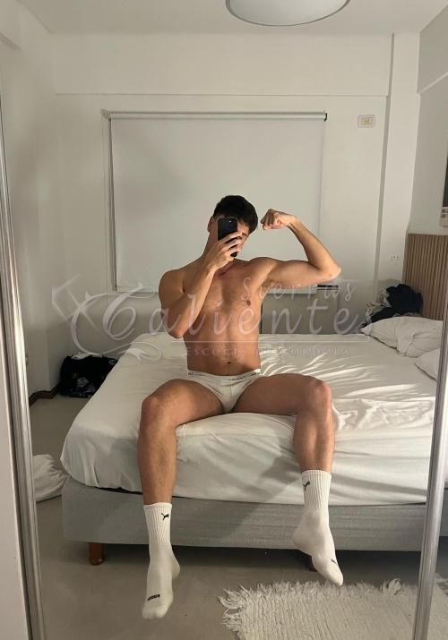 Escort Lautaro en Centro Córdoba Sierrascalientes 01 Escort Lautaro en Centro Córdoba Sierrascalientes 01