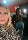 Buenas soy Claudia soy buena onda y soy respetuosa, soy completa y me apunto a todo.