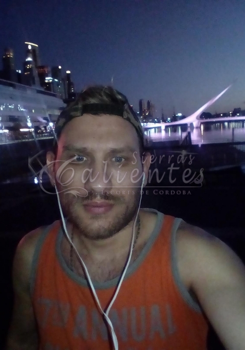 Escort Lucas en Centro Córdoba Sierrascalientes 04 Escort Lucas en Centro Córdoba Sierrascalientes 04