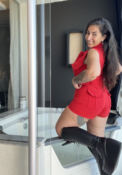 Escort Abril Virtual en Sin Zona (Virtual) Sierrascalientes 024