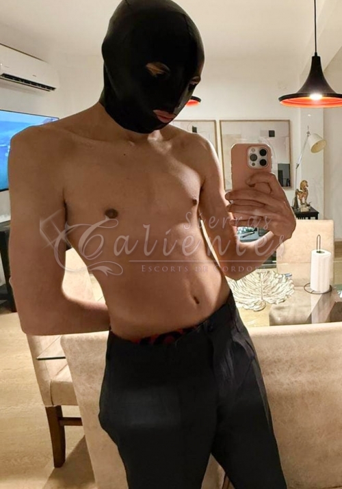 Escort Maicol en Barrio Guemes Sierrascalientes 01 Escort Maicol en Barrio Guemes Sierrascalientes 01